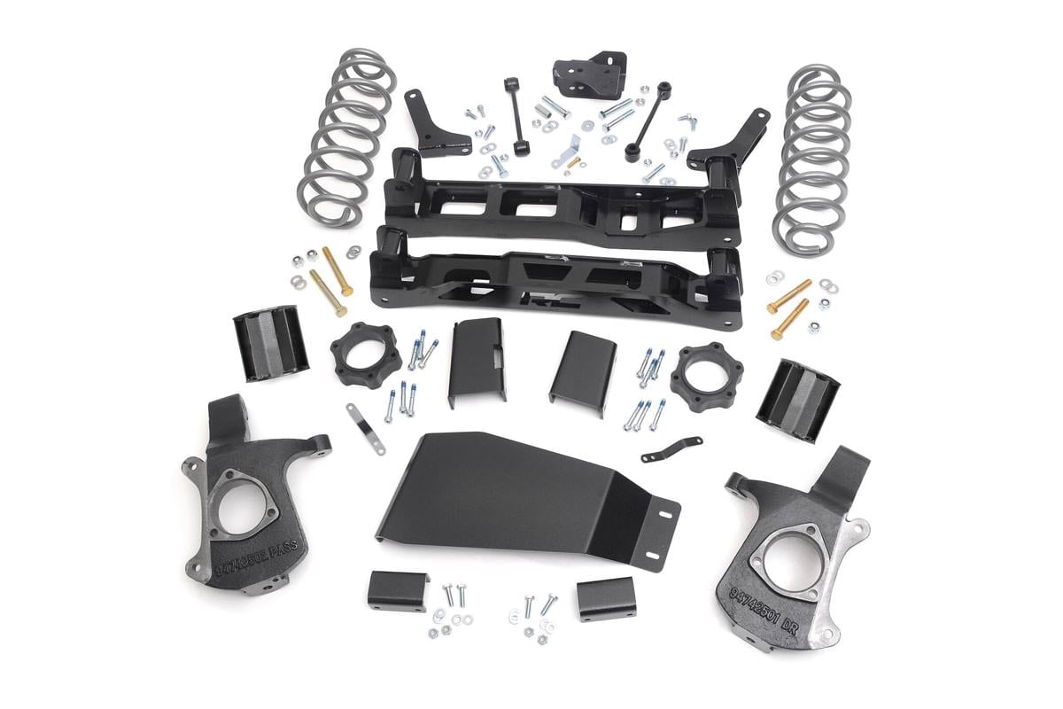 GMC Yukon Suspension Lift Kit - Rough Country - 5 Inch Lift - '07-'14